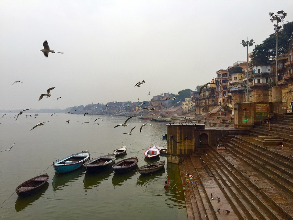 Centre Turns to ‘Sewage-eating’ Microbes to Treat Ganga Water