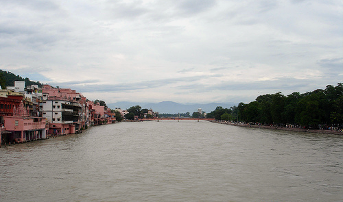 Law to Punish Those Polluting Ganga