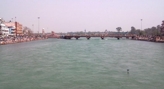 500m Area Along Ganga Becomes a Litter-free Zone